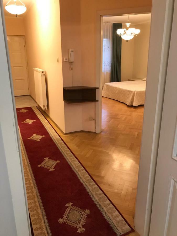 Gabor Pal 1 Apartman 2 Szoba Dunafoldvar Eksteriør bilde