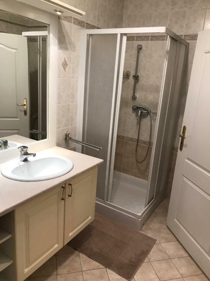 Gabor Pal 1 Apartman 2 Szoba Dunafoldvar Eksteriør bilde