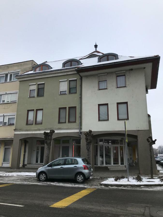 Gabor Pal 1 Apartman 2 Szoba Dunafoldvar Eksteriør bilde