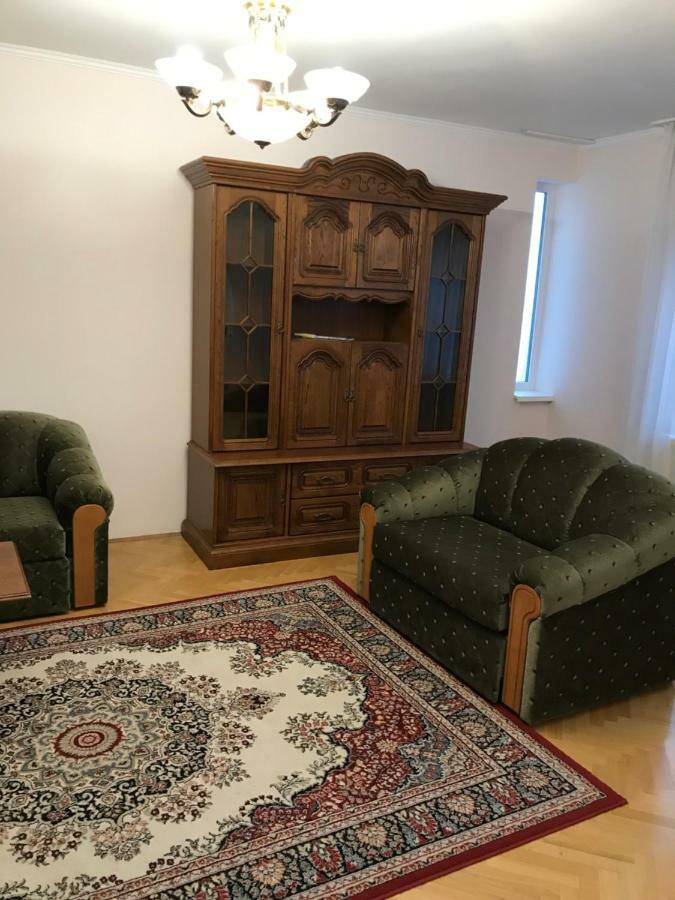 Gabor Pal 1 Apartman 2 Szoba Dunafoldvar Eksteriør bilde